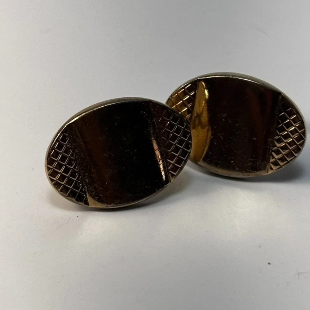 Vintage Cuff Links Gold Tone Oval‎